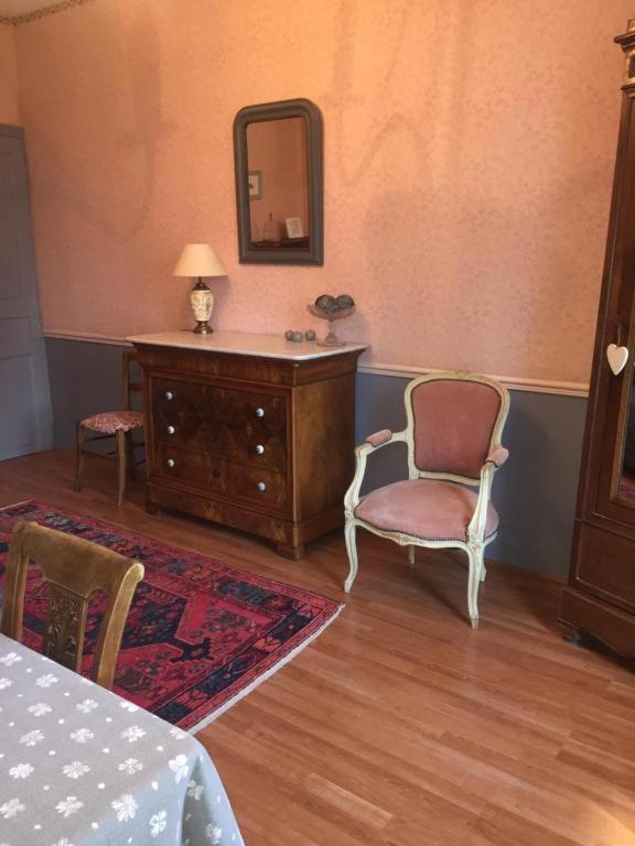 ชาโต เดอ แป็งแทร Bed & Breakfast Lussault-sur-Loire ห้อง รูปภาพ